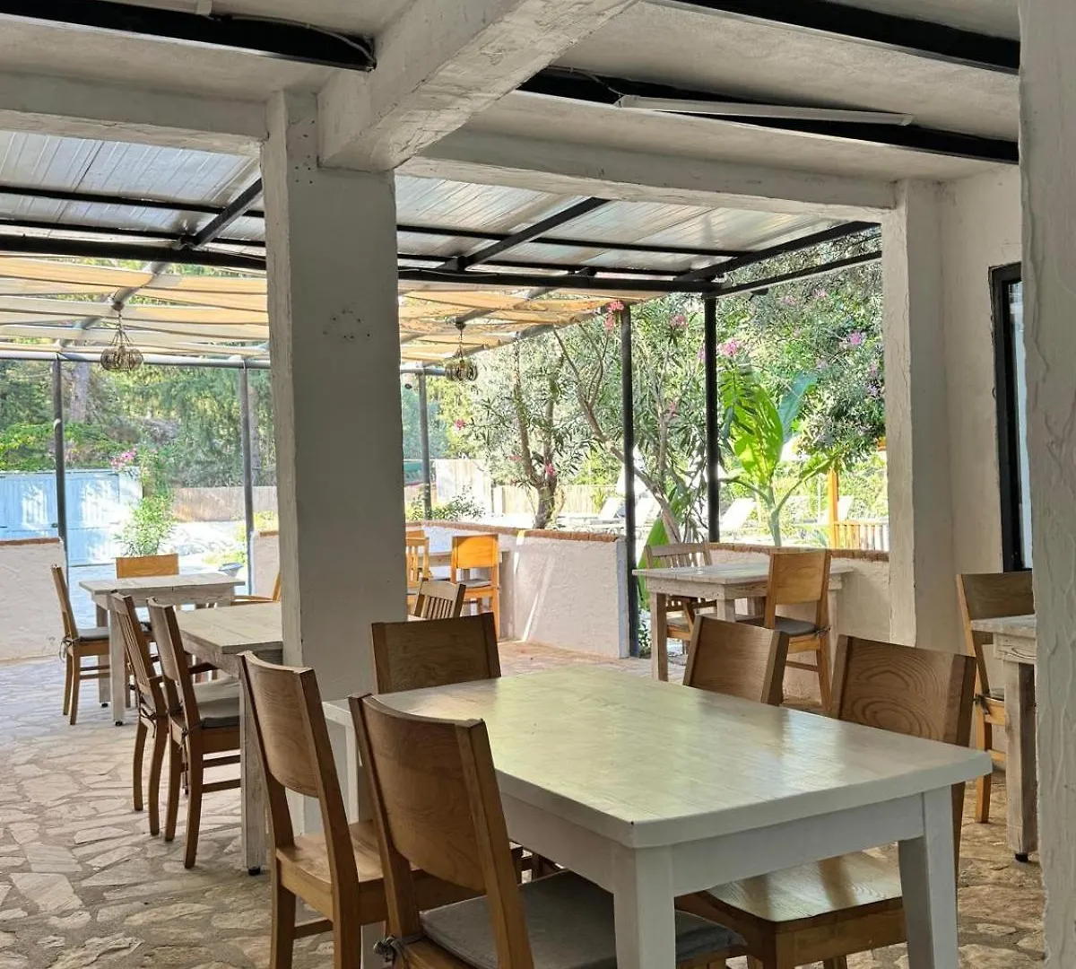 Kidrak Otel Montenegro-1 ファラリア トルコ